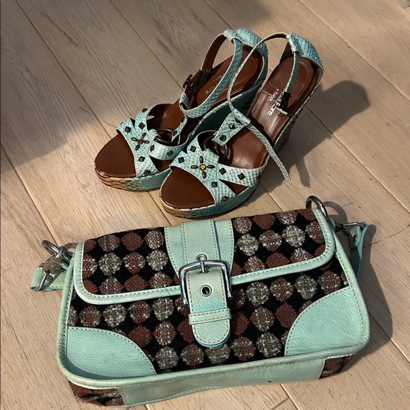 Isabella Fiore Handbags - Y2K Isabelle Fiore Handbag & Shoes Set  ! Size 7 wedges.  2 item set